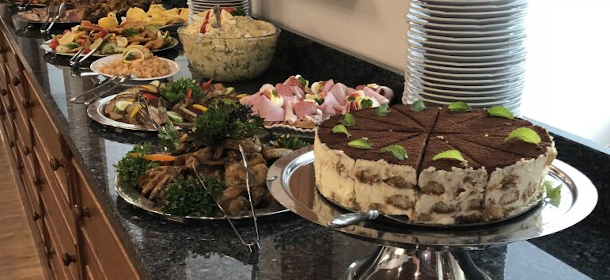 Leckere Deserts aus eigener Konditorei
