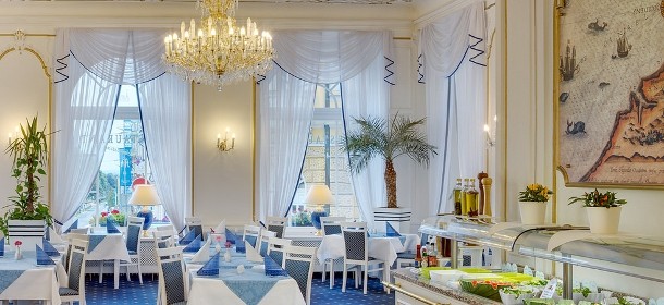 Das hoteleigene Restaurant "Primavera" mit Salatbüfett