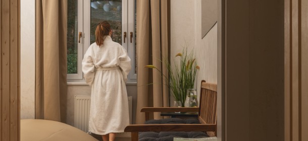 Privater Saunabereich mit Ruheliegen